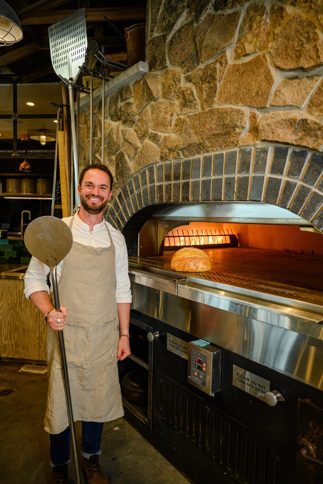 A Jupiter cook at the oven